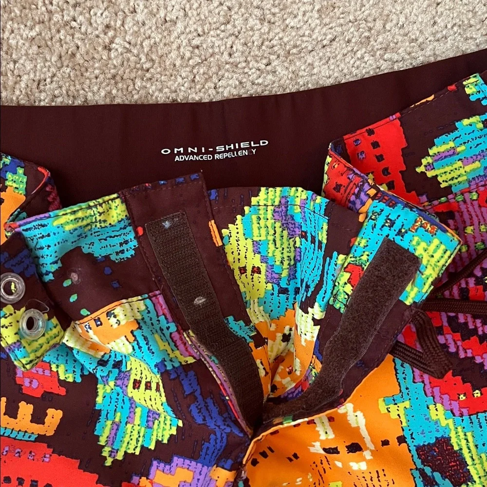 Columbia Active/Swim Madder Brown Tapestry Groovy Creek Shorts - Picture 4 of 8